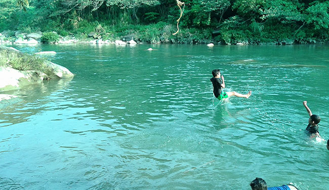 Contacta a Balneario Manantial El Chorrito